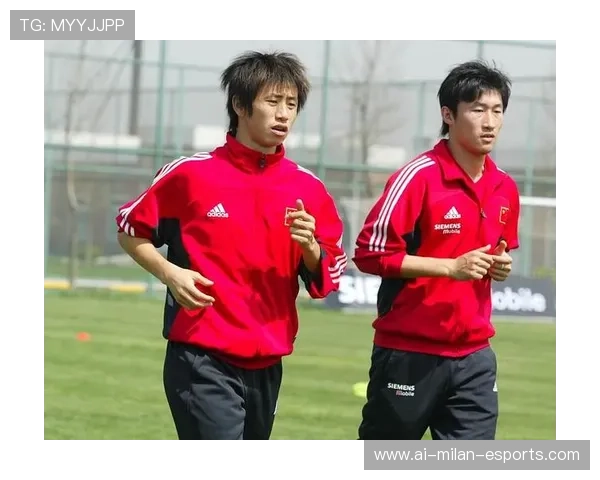 足球绝技大揭秘 球星必备技巧与训练秘籍全解析